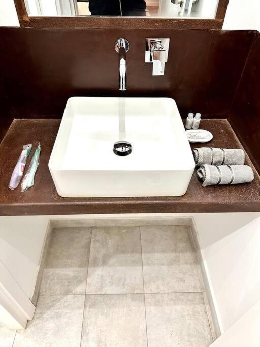 Casa Mantova - Vicino Al Campus Apartment Turin Ngoại thất bức ảnh